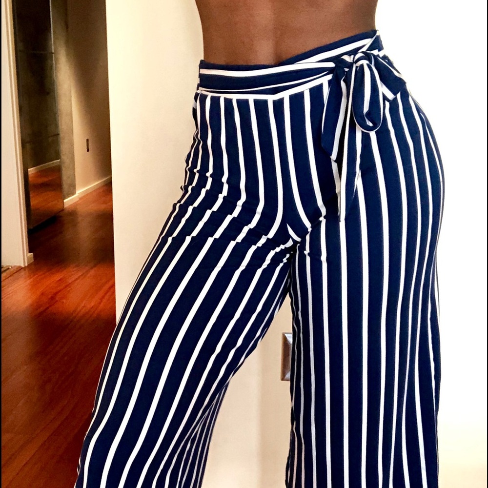 Striped Tie Up Capri Wide Leg Pants